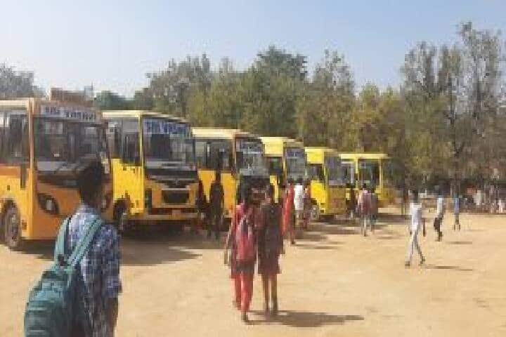 Sri Vasavi College campus in Erode, Tamil Nadu, India — photo 6