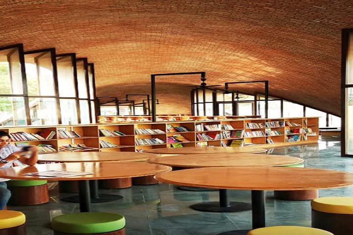 Maya Somaiya School of Music and Performing Arts campus in Mumbai, Maharashtra, India — photo 4
