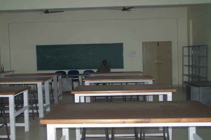 Rajeev Polytechnic campus in Hassan, Karnataka, India — photo 2