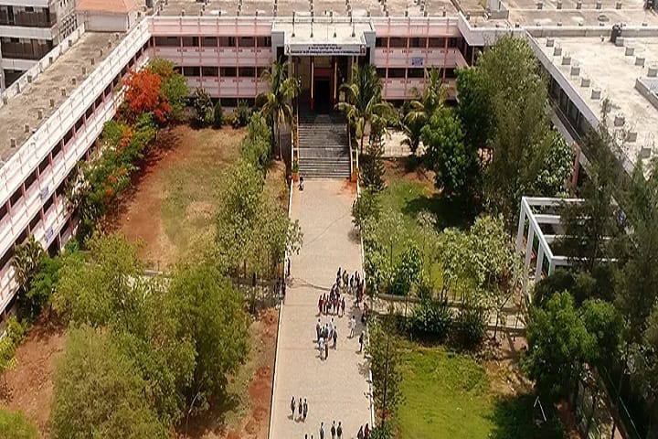 Tontadarya College of Engineering campus in Gadag, Karnataka, India — photo 1