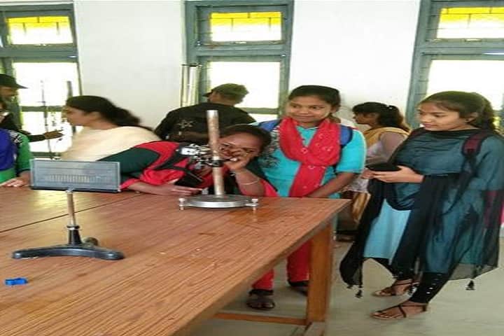 Government Late Thakur Maharaj Singh College campus in Bemetara, Chhattisgarh, India — photo 3