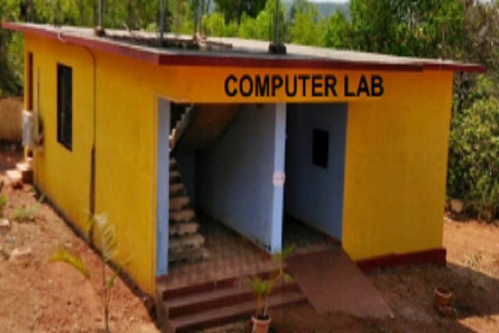 Shree Mallikarjun and Shri Chetan Manju Desai College campus in Canacona, Goa, India — photo 4