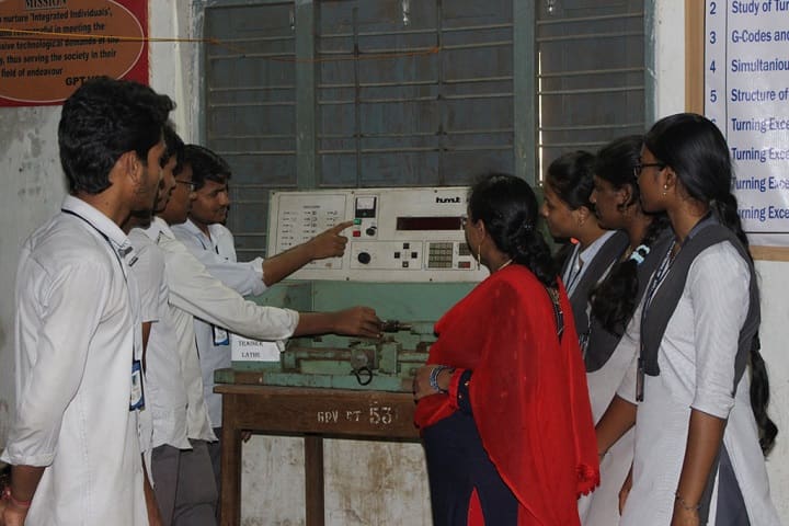 Government Polytechnic campus in Visakhapatnam, Andhra Pradesh, India — photo 5