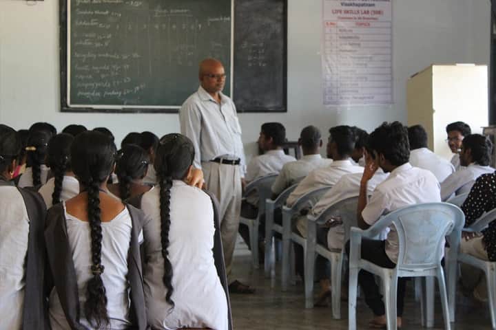 Government Polytechnic campus in Visakhapatnam, Andhra Pradesh, India — photo 6
