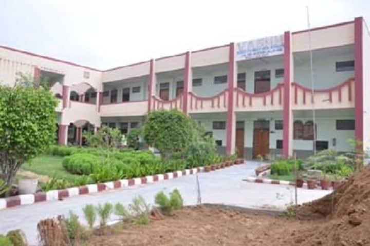 Vaish Arya Shikshan Mahila Mahavidyalaya campus in Bahadurgarh, Haryana, India — photo 1