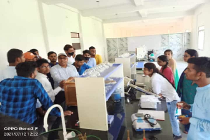 Sarswati Devi Ram Sagar Jha College of Pharmacy campus in Samastipur, Bihar, India — photo 3
