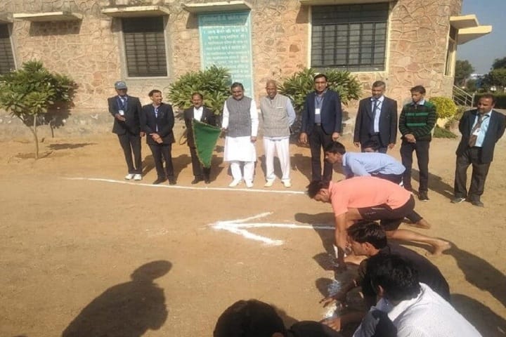 Universal TT College campus in Mahwa, Rajasthan, India — photo 4