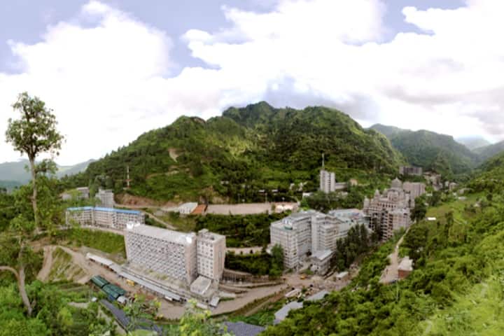 Akal College of Basic Sciences campus in Sirmour, Himachal Pradesh, India — photo 1