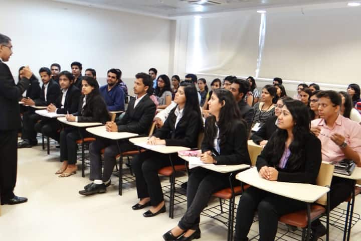 Durgadevi Saraf Global Business School campus in Mumbai City, Maharashtra, India — photo 2