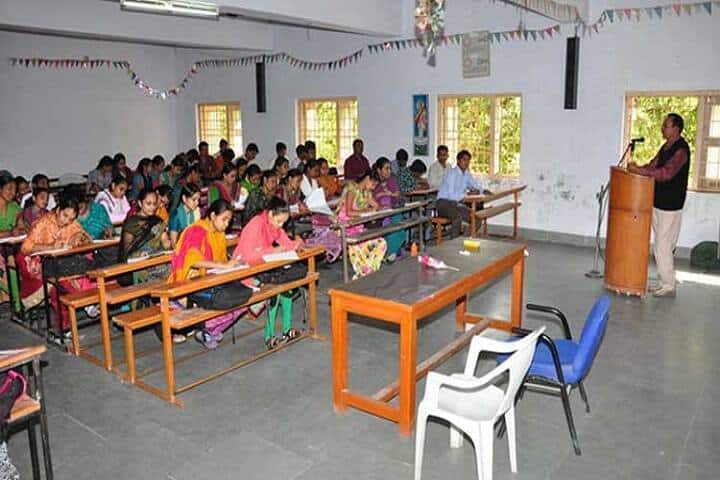 Smt KCM Shah B Ed College campus in Kakanpur, Gujarat, India — photo 1