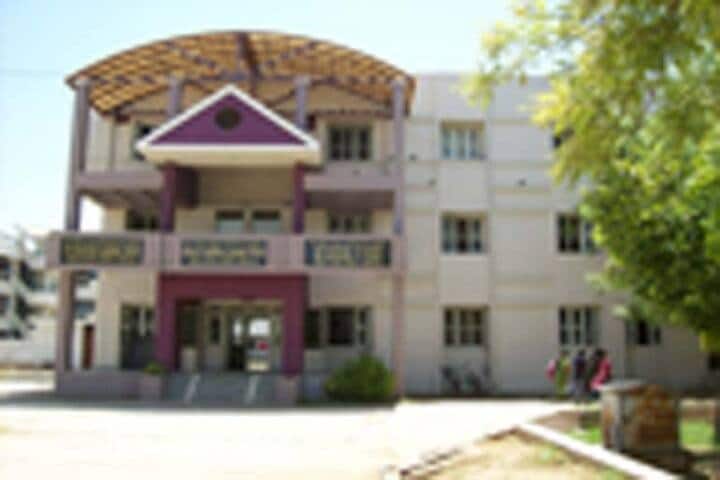 Chaudhari College of Education campus in Gandhinagar, Gujarat, India — photo 5