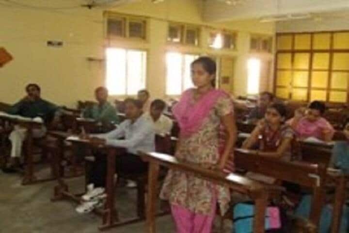 Sheth MNC College of Education campus in Dabhoi, Gujarat, India — photo 3