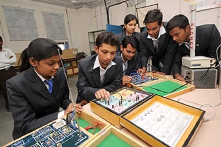 Siddhi Vinayak Teachers Training College campus in Jaipur, Rajasthan, India — photo 4