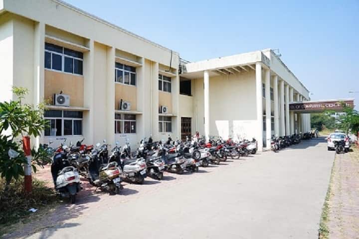 School of Computer Science and Information Technology campus in Indore, Madhya Pradesh, India — photo 2