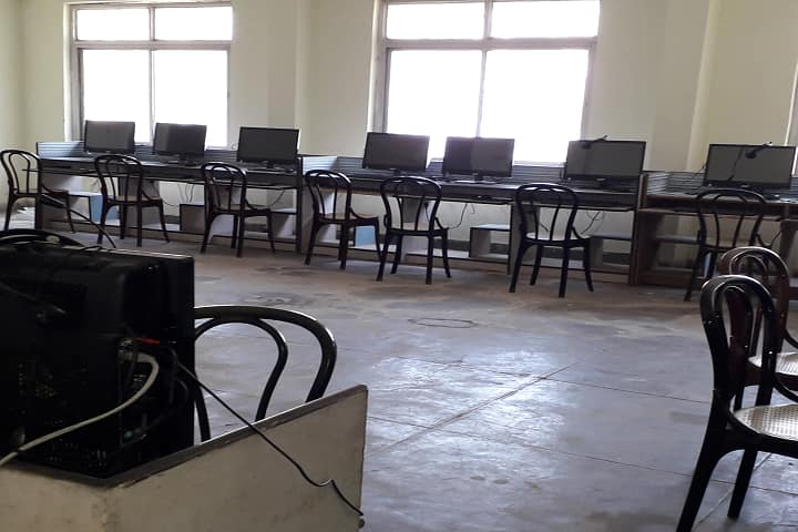 Saroj College of Pharmacy campus in Lucknow, Uttar Pradesh, India — photo 1