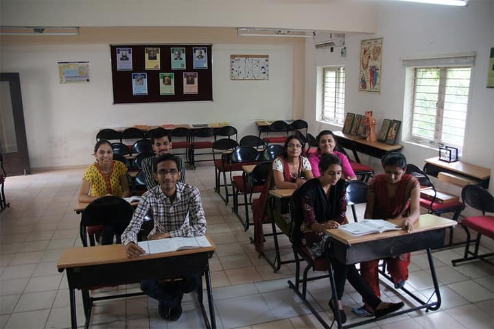 Prakash College of Education campus in Ahmedabad, Gujarat, India — photo 1