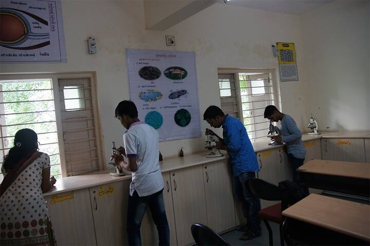 Prakash College of Education campus in Ahmedabad, Gujarat, India — photo 4