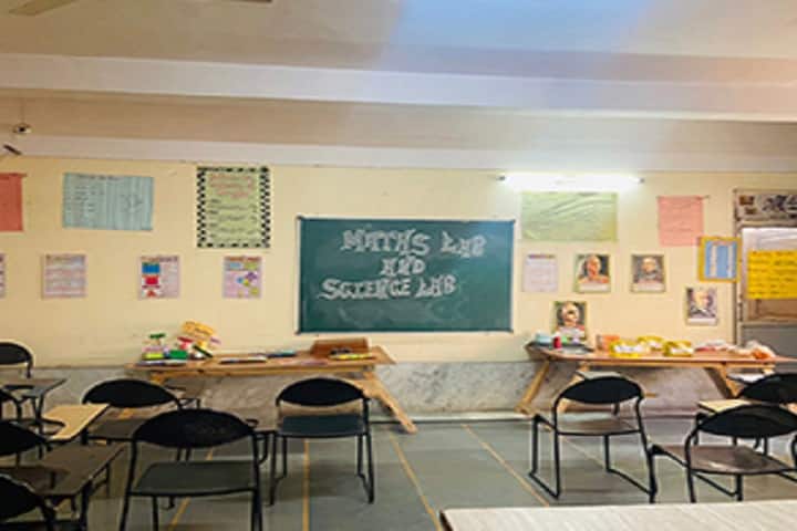 Varun Dhaka Institute of Technology campus in New Delhi, Delhi, India — photo 6