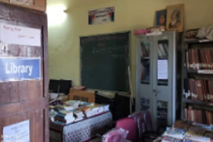 Shri Sarvajanik College of Education campus in Panchmahal, Gujarat, India — photo 4