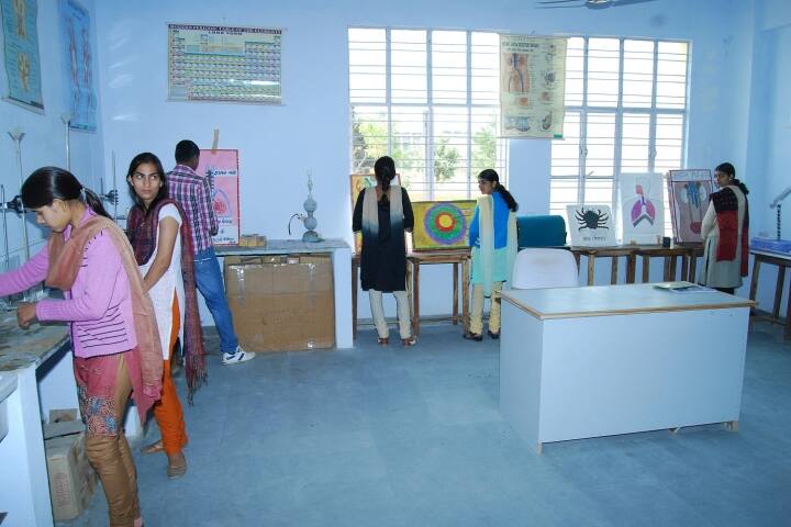 Smt Ramkumari Teachers Training College campus in Mukundgarh, Rajasthan, India — photo 3