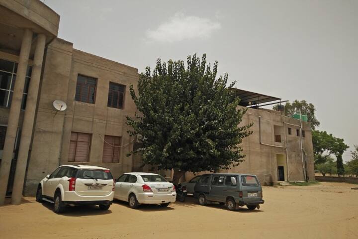 Sunrise Gurukul TT College campus in Sikar, Rajasthan, India — photo 2