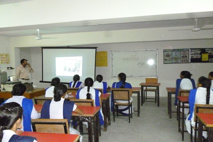 Arya Mahila Teachers Training College campus in Alwar, Rajasthan, India — photo 2