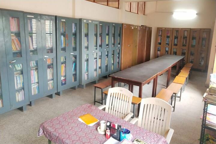 Royal College campus in Rajnandgaon, Chhattisgarh, India — photo 3