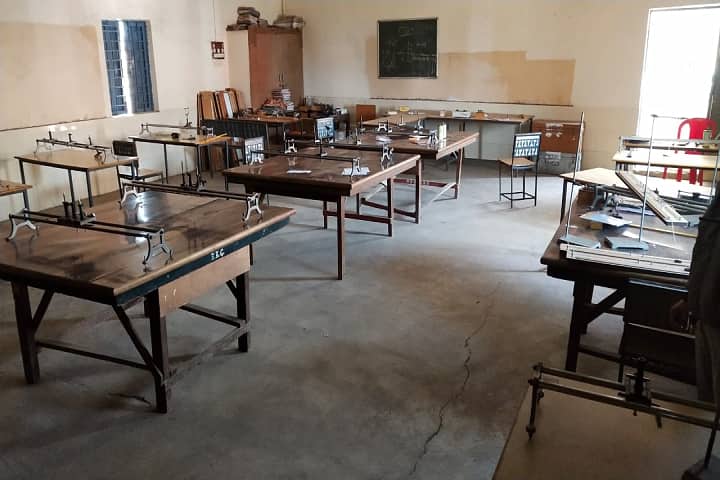 Royal College campus in Rajnandgaon, Chhattisgarh, India — photo 4