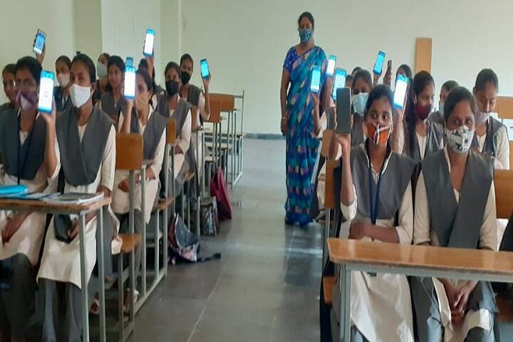 Lakshmi Venkatesh TG College of Nursing campus in Kurnool, Andhra Pradesh, India — photo 1
