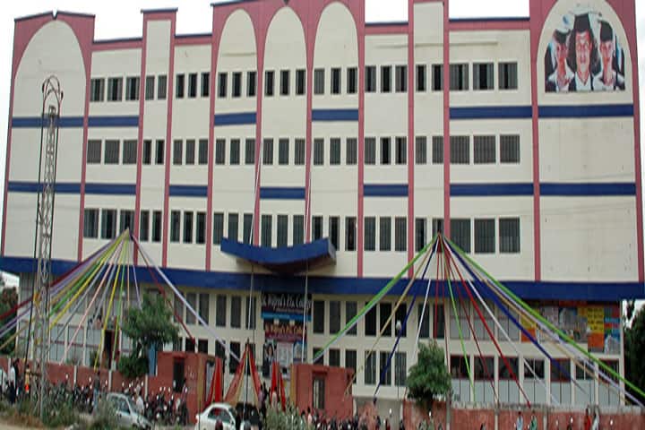St Wilfreds Teachers Training College campus in Jaipur, Rajasthan, India — photo 1