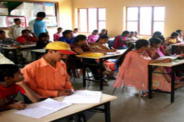 Sri Venkateshwara College of Education campus in Bangalore, Karnataka, India — photo 2