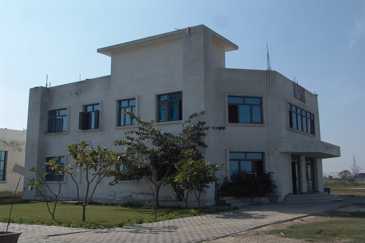 GBIT Meerut campus in Meerut, Uttar Pradesh, India — photo 1