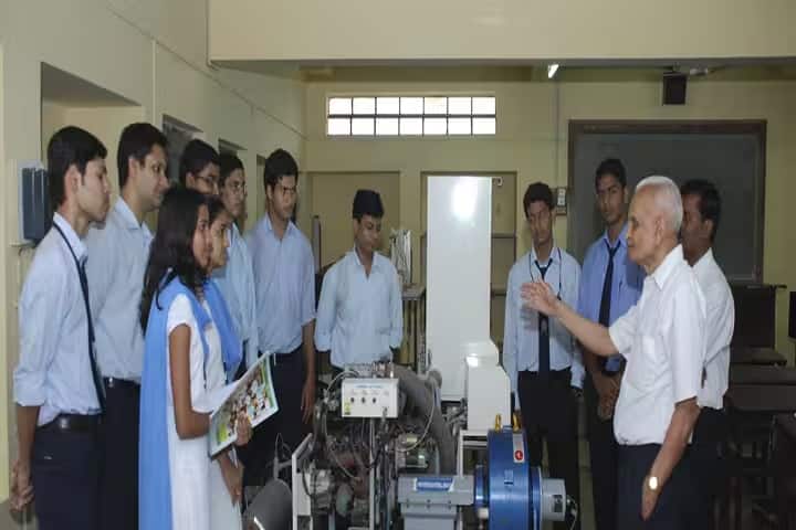 MAEER's MIT College of Railway Engineering and Research campus in Barshi, Maharashtra, India — photo 6
