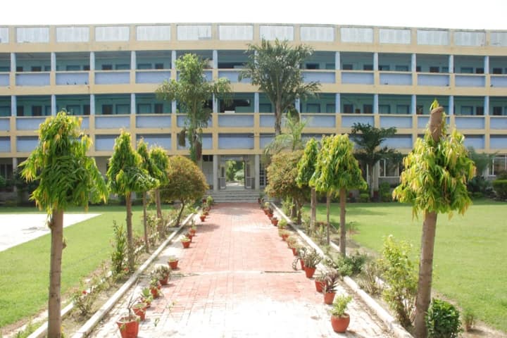 Sant Darbara Singh College of Education for Women campus in Nihal Singh Wala, Punjab, India — photo 1