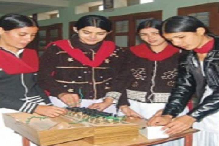 Smt Gomati Devi TT College campus in Jhunjhunu, Rajasthan, India — photo 2