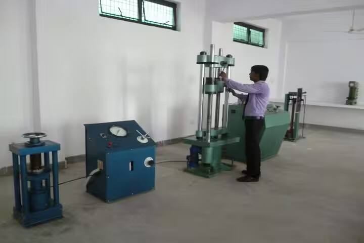 Madhu Vachaspati Institute of Engineering and Technology campus in Kaushambi, Uttar Pradesh, India — photo 5