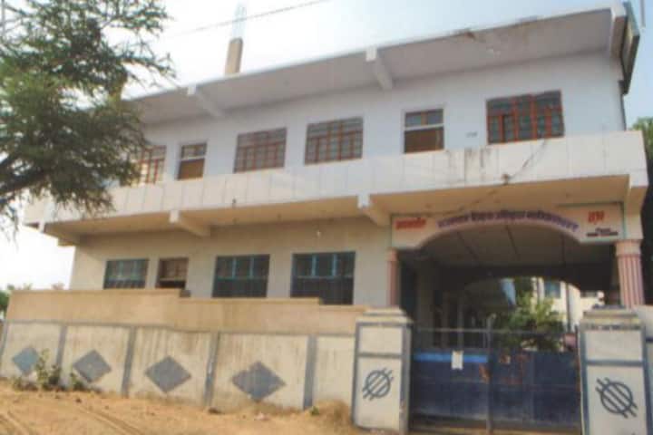 Rajasthan TT College campus in Jhunjhunu, Rajasthan, India — photo 1