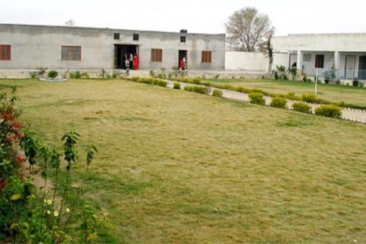 Kalgidhar Institute of Higher Education campus in Malout, Punjab, India — photo 3