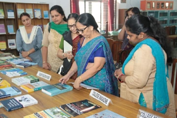 Dasmesh Girls College of Education campus in Malout, Punjab, India — photo 3