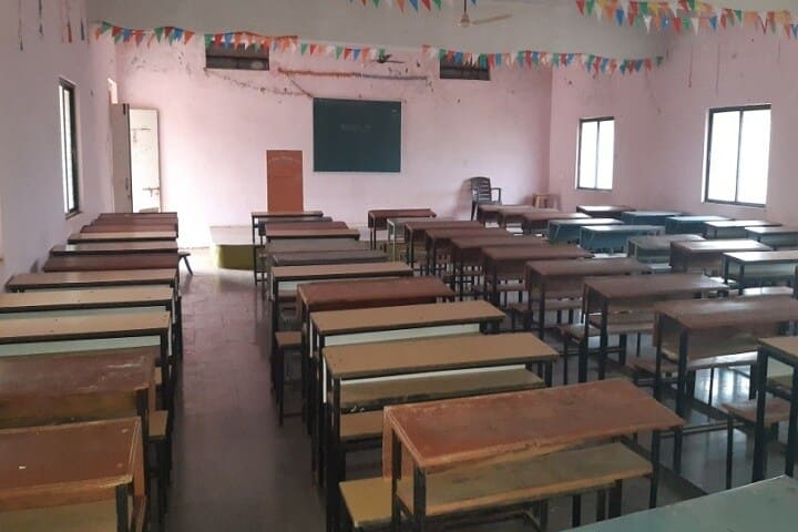 Shri Krishna Bahuuddeshiya Samajsevi Sanstha campus in Osmanabad, Maharashtra, India — photo 1