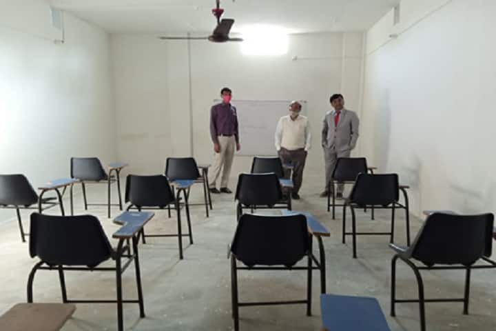 Sanjeevani Hospital and Medical Research Institute campus in Haridwar, Uttarakhand, India — photo 1