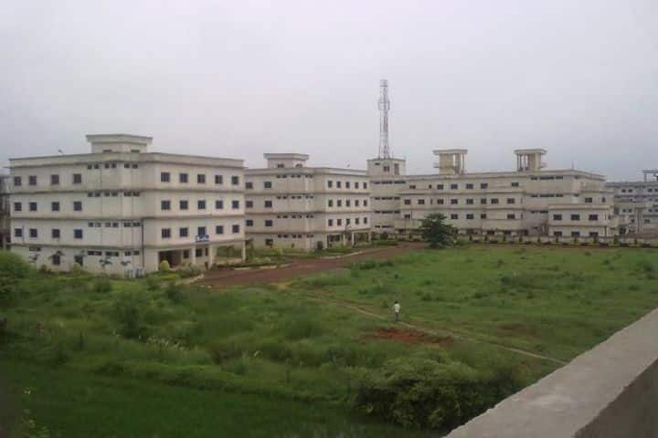 MATS Law School campus in Raipur, Chhattisgarh, India — photo 1