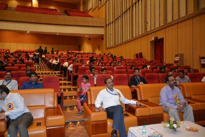 MATS Law School campus in Raipur, Chhattisgarh, India — photo 3