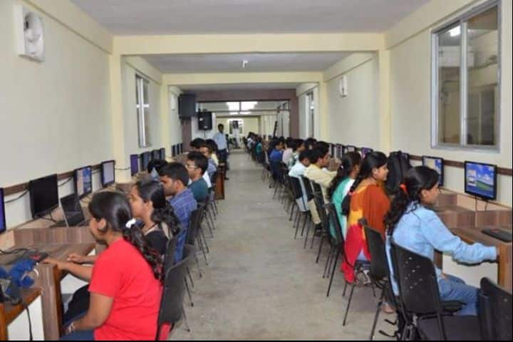 MATS Law School campus in Raipur, Chhattisgarh, India — photo 4