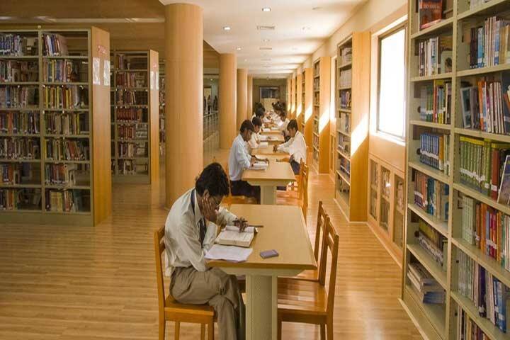 Shri CH Shah Mahila B Ed College campus in Surendranagar, Gujarat, India — photo 3