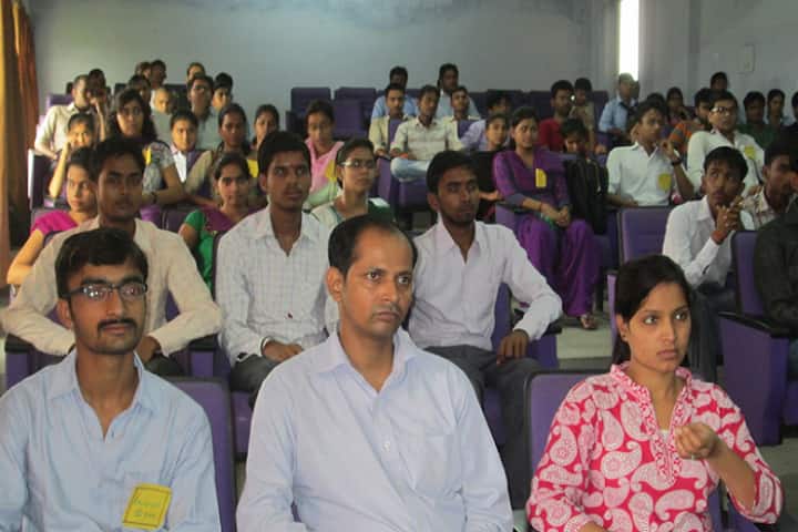 Lucknow Institute of Pharmacy campus in Lucknow, Uttar Pradesh, India — photo 2