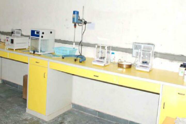 Smt MJ Gajera B Ed Mahila College campus in Amreli, Gujarat, India — photo 5