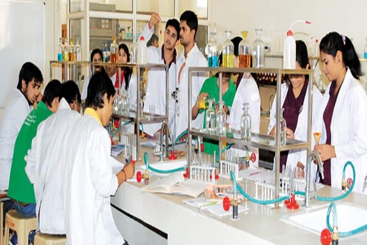 Sanjay Education Society Institute of Pharmacy campus in Dhule, Maharashtra, India — photo 4
