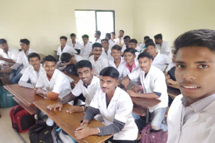 Sanjay Education Society Institute of Pharmacy campus in Dhule, Maharashtra, India — photo 6