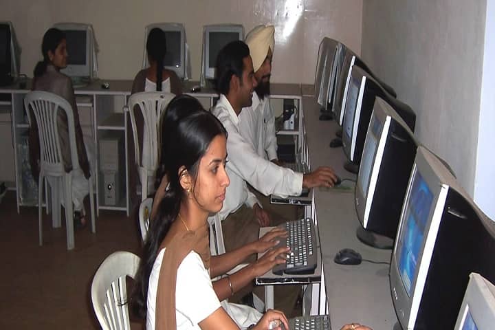 SMDRSD College of Education campus in Pathankot, Punjab, India — photo 4